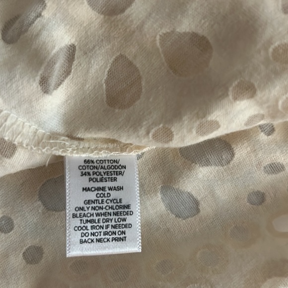 Loft, Beige, Sheer, Lightweight, Short Sleeve,floral Top, Size Small - Picture 5 of 5